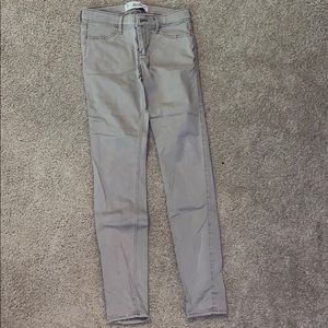 khaki hollister jeans